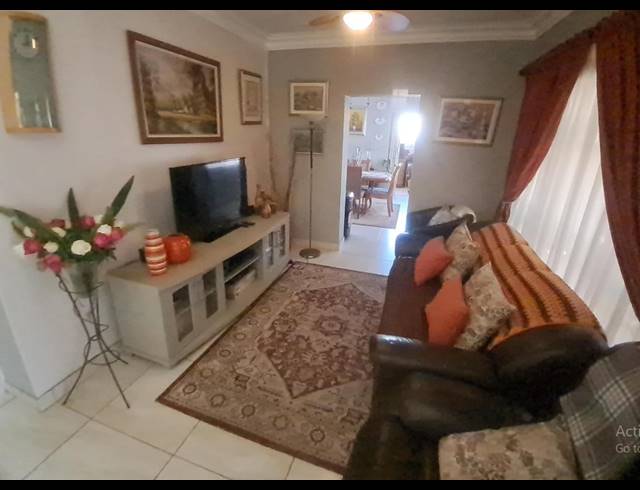 3 BEDROOM HOUSE FOR SALE IN LINMEYER